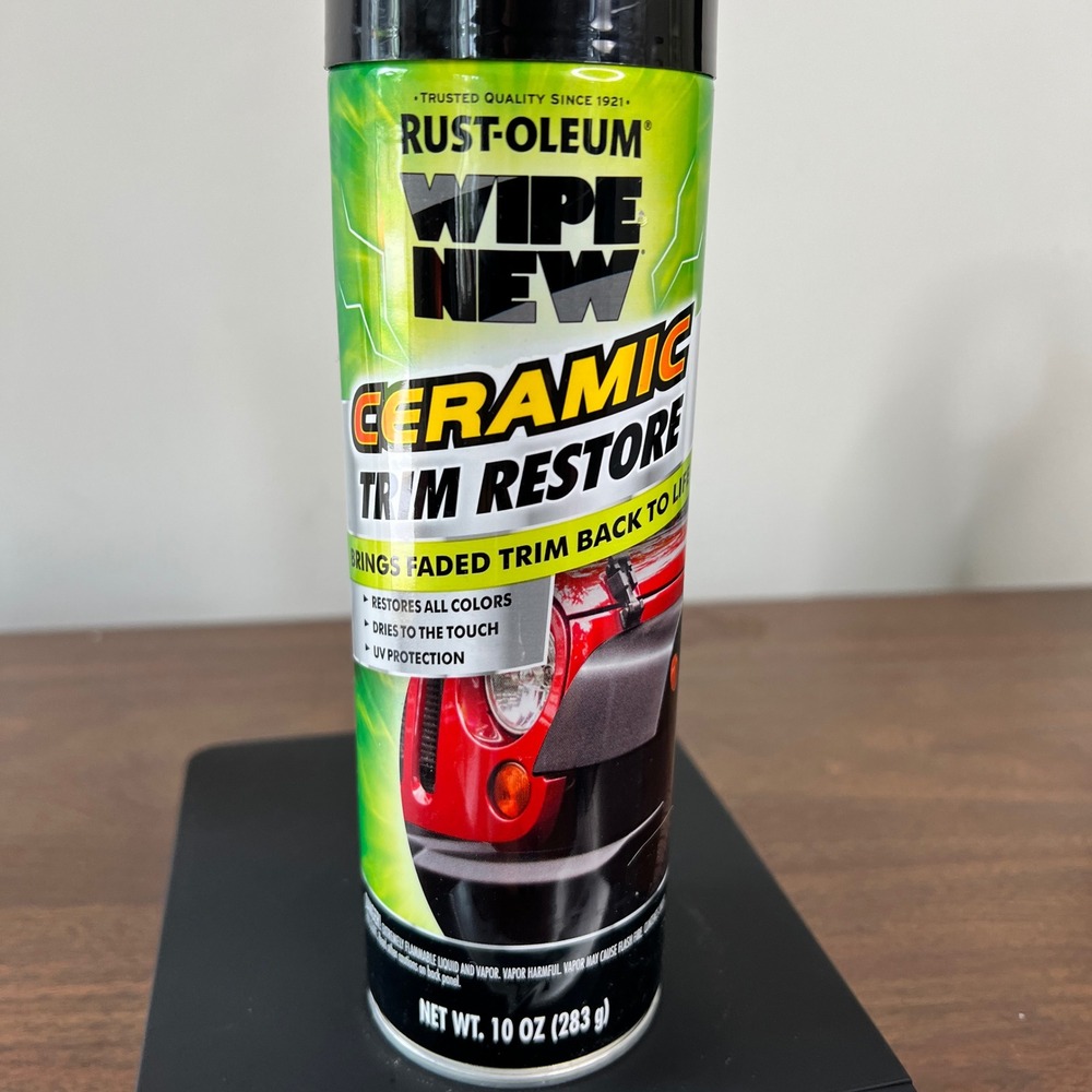 Rust-Oleum Wipe New Ceramic Trim Restore 10 oz Faded Plastic Restorer UV Protect